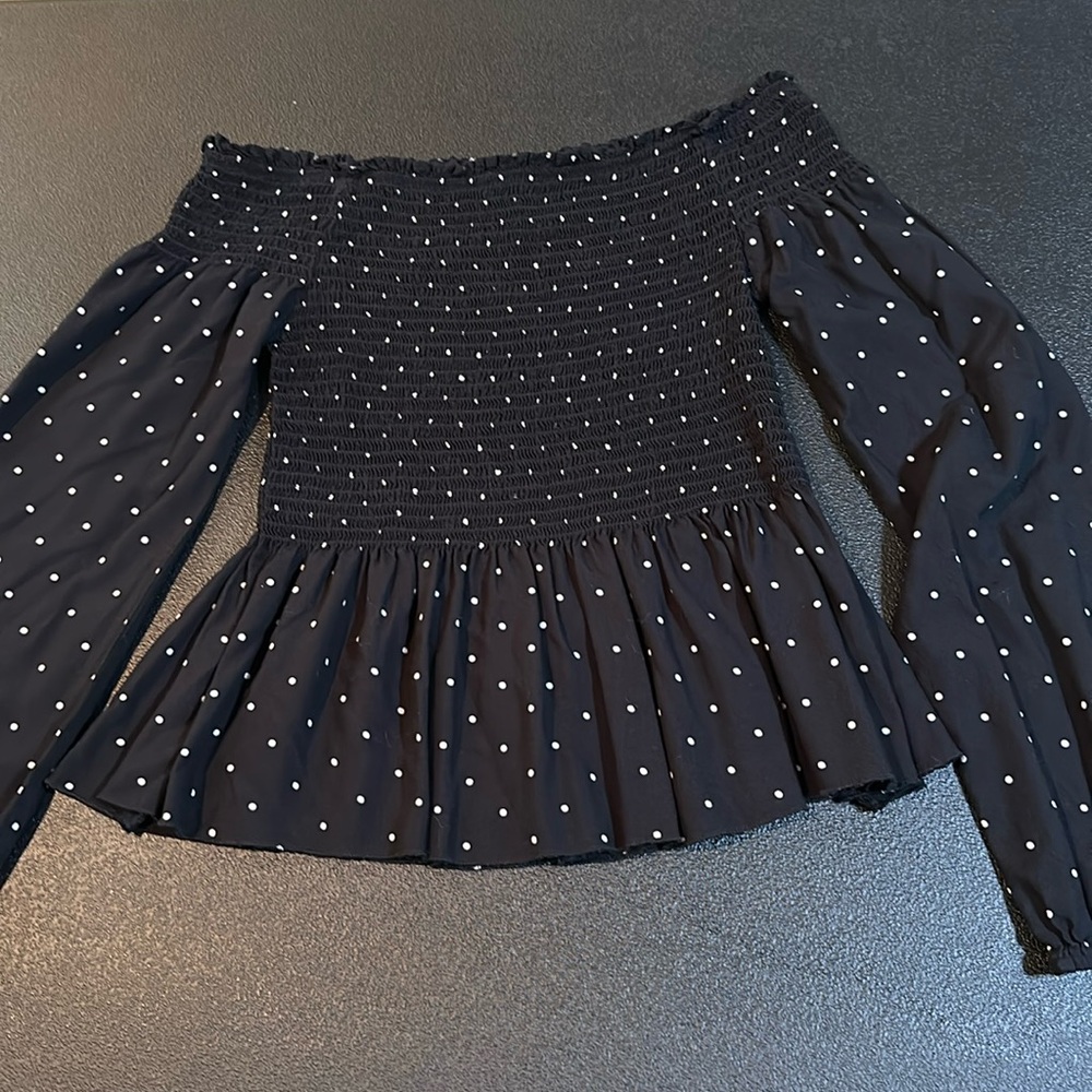 Japna off the shoulder top black with white polka dots long sleeve Size medium.